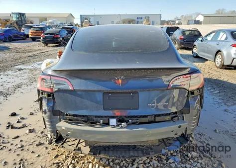2023 Tesla Model 3 from USA, damaged, VIN 5YJ3E1ECXPF418780
